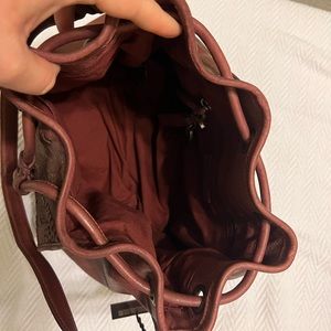NWT Frye Vivian Leather Bucket Bag - Plum color